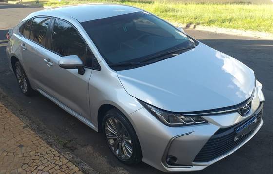 TOYOTA COROLLA 2.0 VVT-IE FLEX XEI DIRECT SHIFT TOYOTA COROLLA 2.0 VVT-IE FLEX XEI DIRECT SHIFT